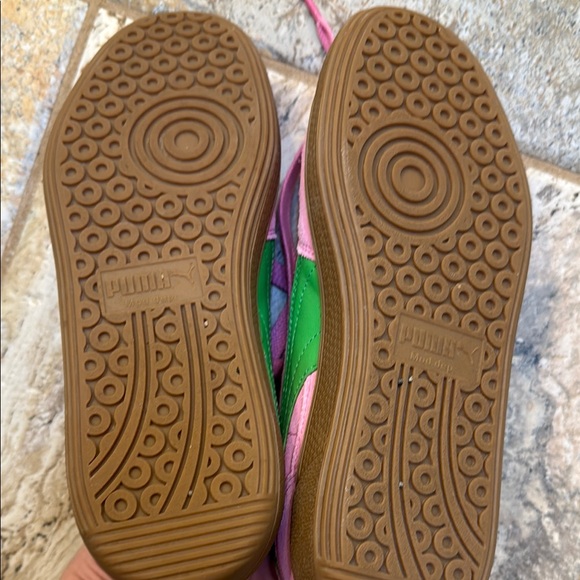 Puma Pink and Green Sneakers - Picture 2 of 7